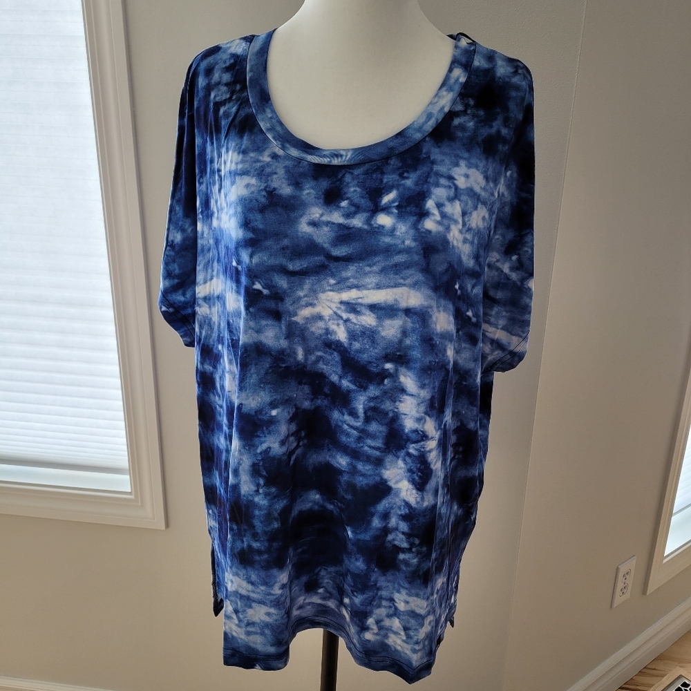 NEW! [L] Tie Dye Tee Size L